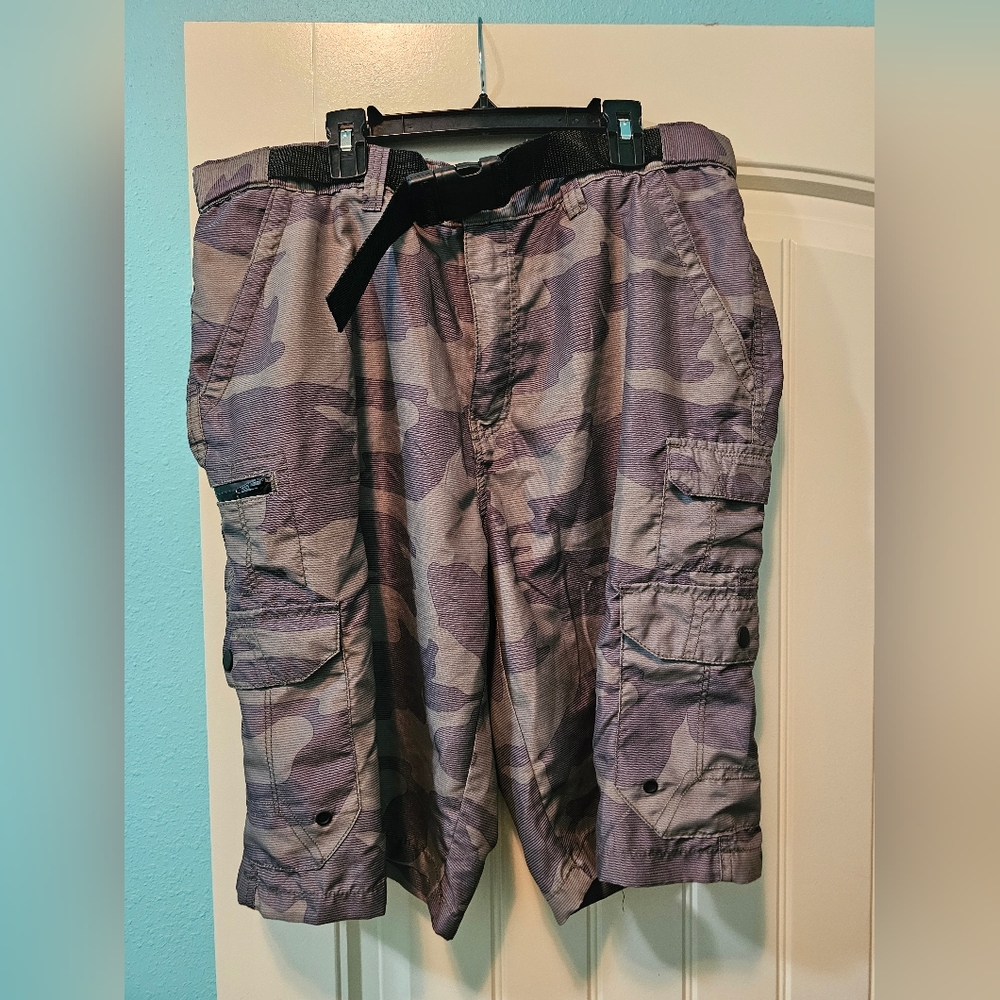 Denali cargo shorts